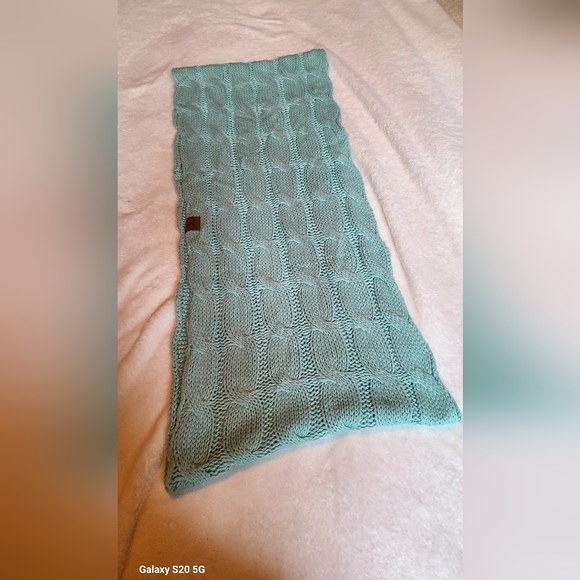 C.C infinity scarf color Mint - Picture 2 of 8